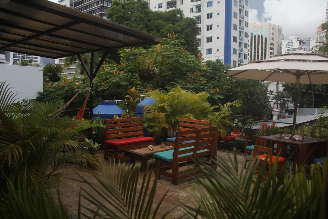 Eden'S Garden Hostel Panama City Exteriör bild